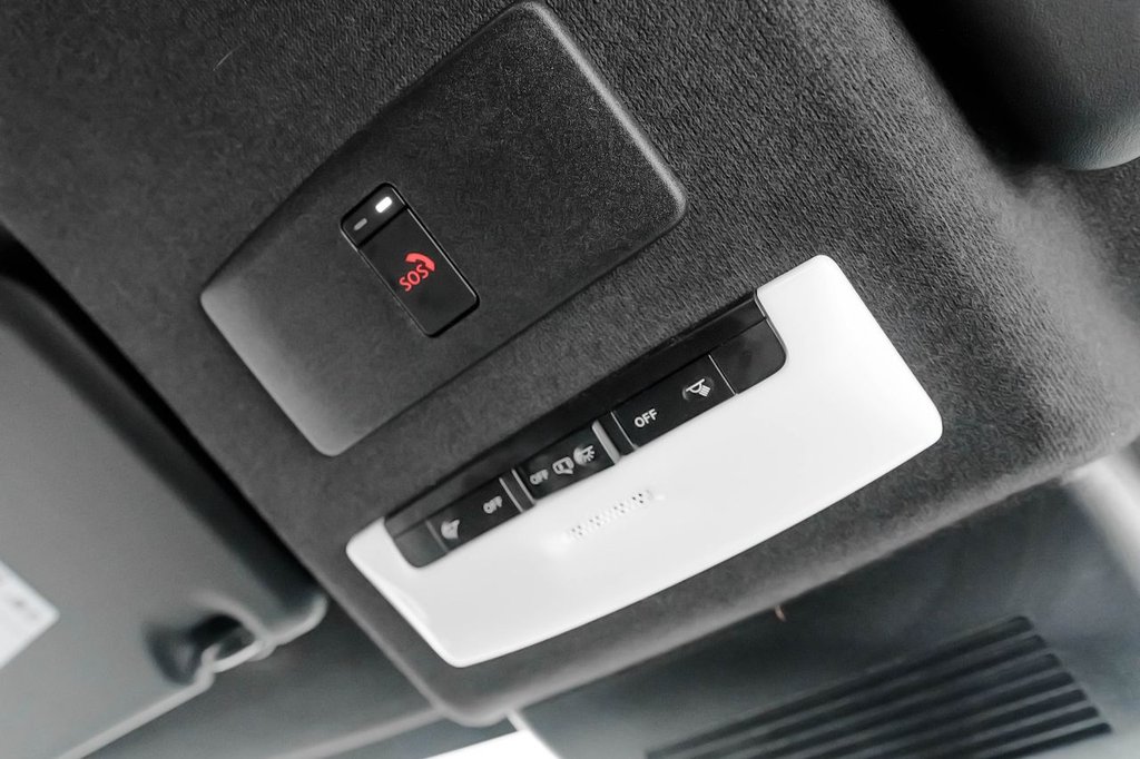 Used Nissan Juke 2023 for sale - 76416911: Photo 32