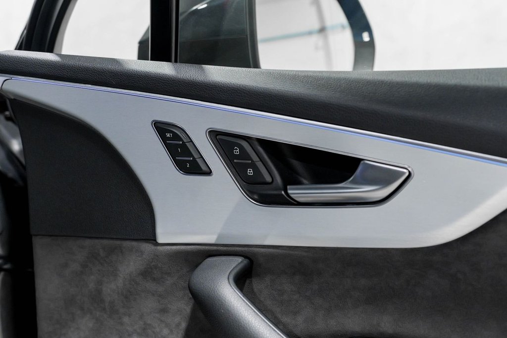 Used Audi Q7 2020 for sale - 76520654: Photo 33