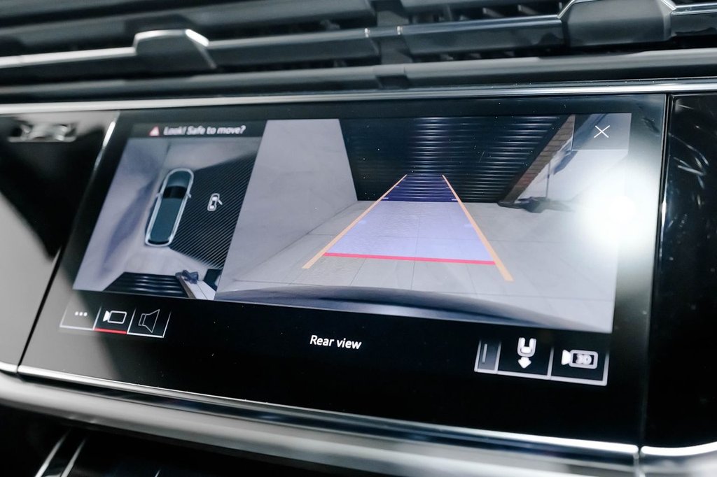 Used Audi Q7 2020 for sale - 76520654: Photo 42