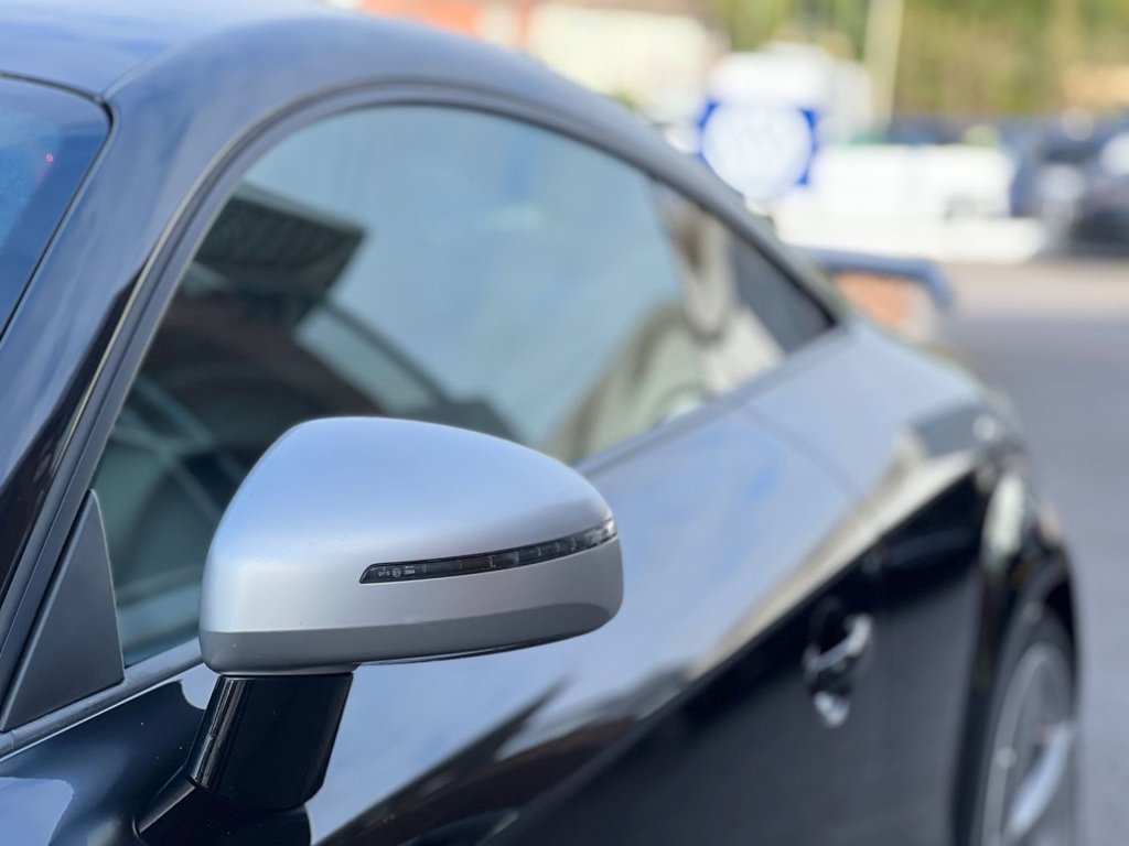 Used Audi TT RS 2010 for sale - 76417398: Photo 21