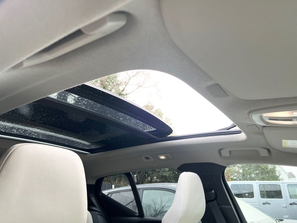 Used Volvo XC40 2023 for sale - 77820956: Photo 22