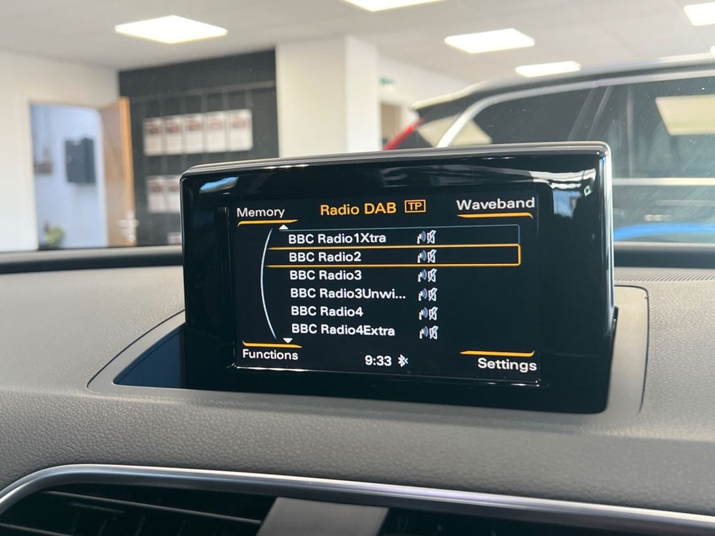 Used Audi Q3 2015 for sale - 77498531: Photo 21