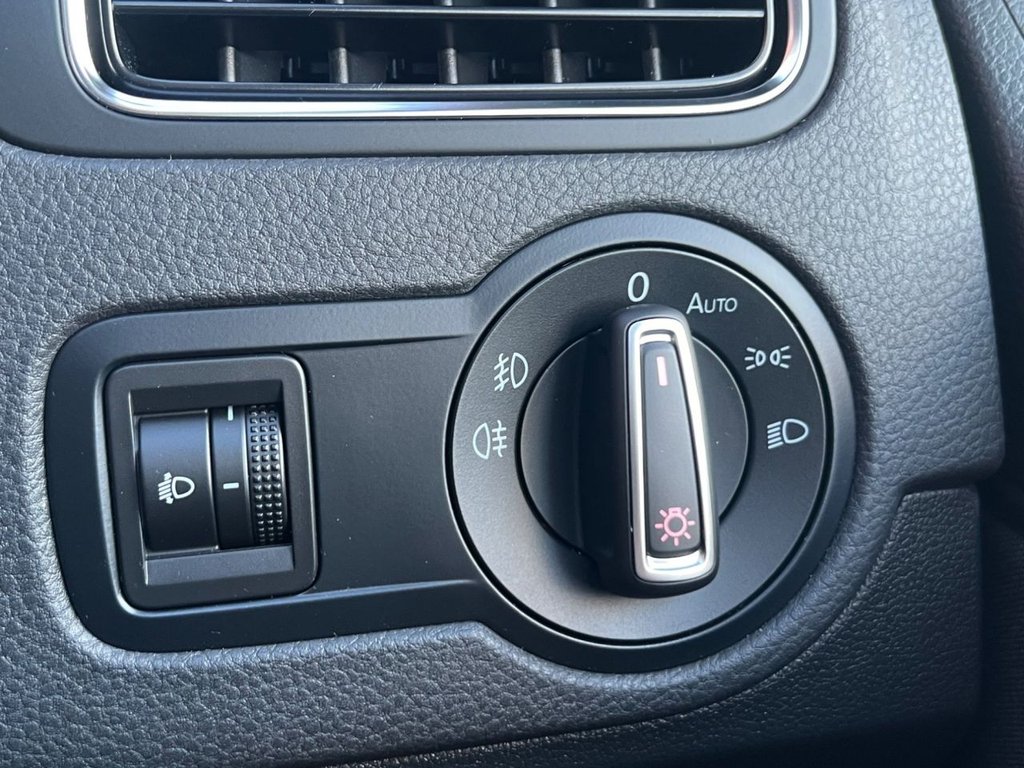 Used Volkswagen Polo 2017 for sale - 77356589: Photo 24