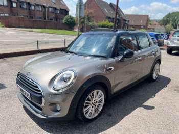 Used MINI Hatch 2017 for sale - 74954343: Photo