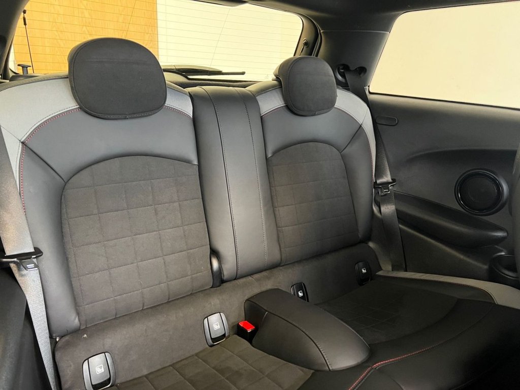 Used MINI Hatch 2022 for sale - 78134383: Photo 11