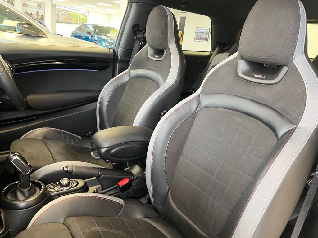 Used MINI Hatch 2022 for sale - 78134383: Photo 12