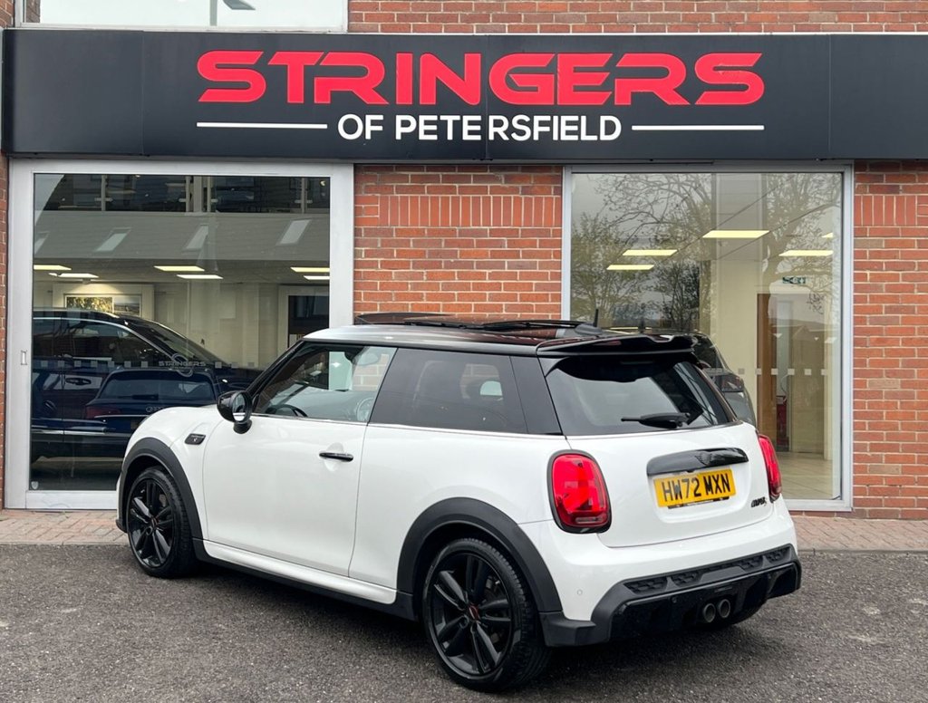 Used MINI Hatch 2022 for sale - 78134383: Photo 2