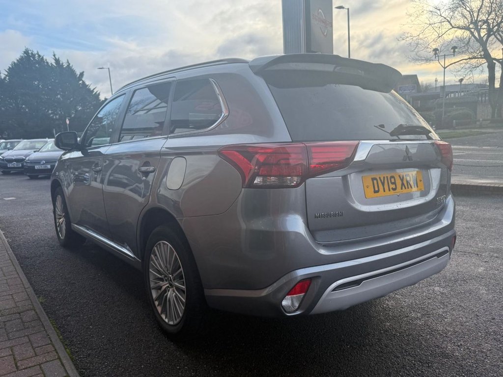 Used Mitsubishi Outlander 2019 for sale - 77027044: Photo 5
