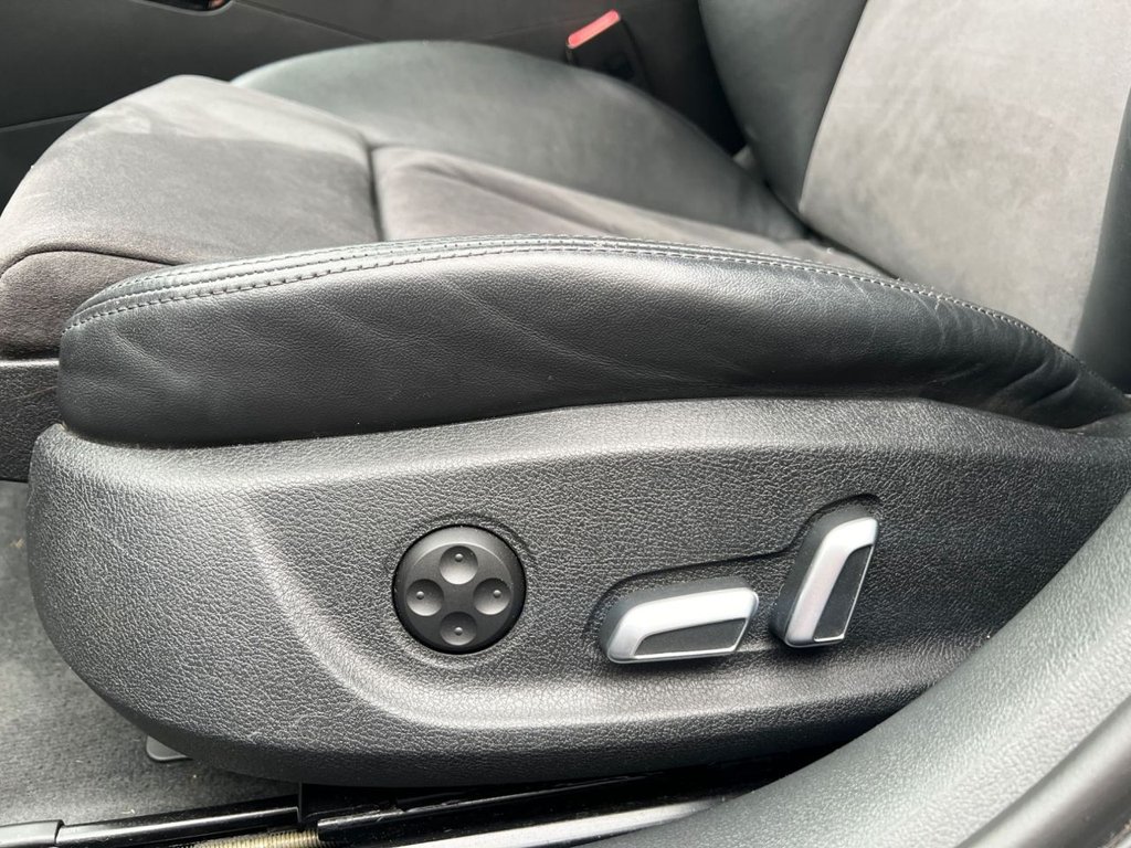 Used Audi RS4 Avant 2015 for sale - 76069079: Photo 15
