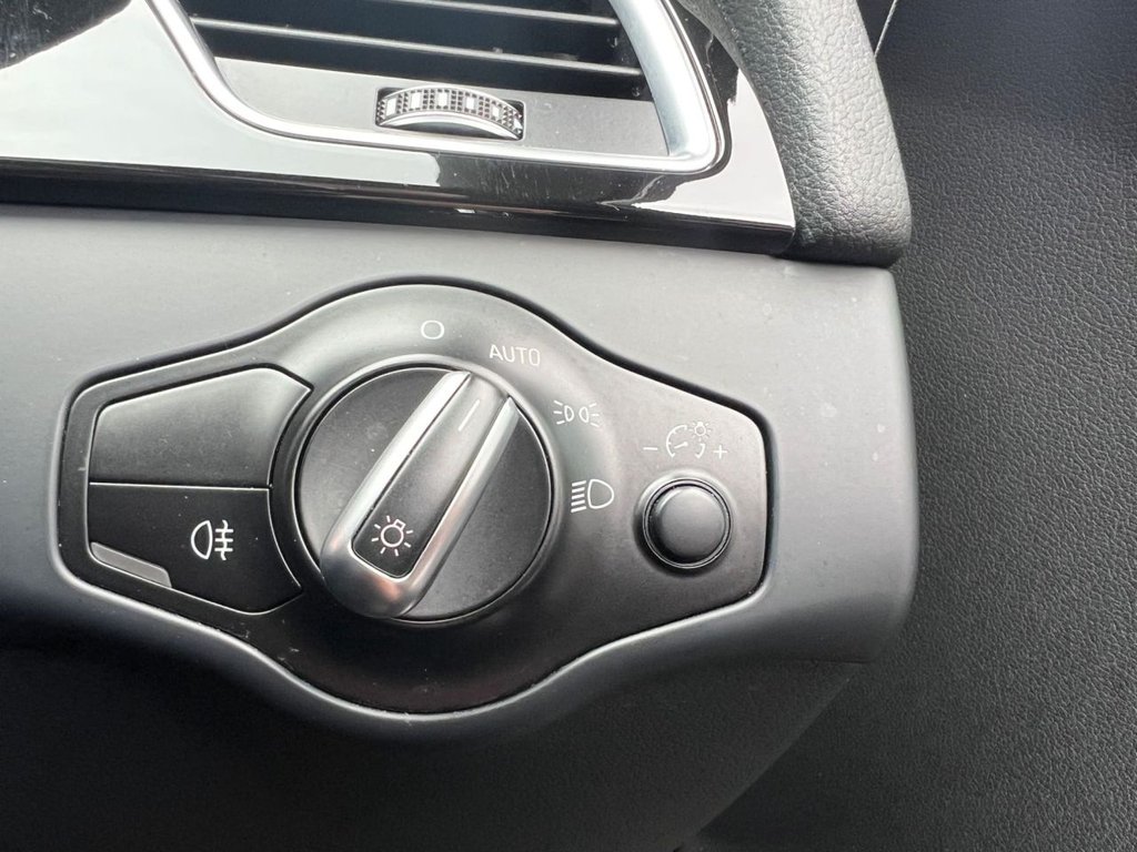 Used Audi RS4 Avant 2015 for sale - 76069079: Photo 23