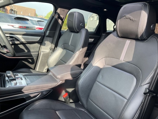 Used Jaguar F-Pace 2023 for sale - 76132195: Photo 14