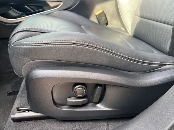 Used Jaguar F-Pace 2023 for sale - 76132195: Photo 15