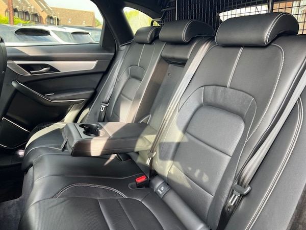 Used Jaguar F-Pace 2023 for sale - 76132195: Photo 16