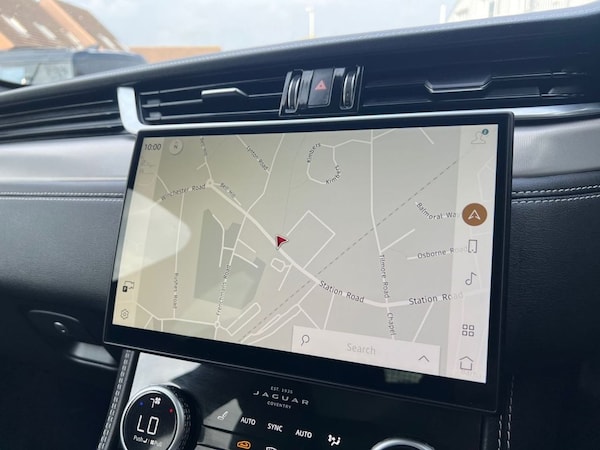 Used Jaguar F-Pace 2023 for sale - 76132195: Photo 17