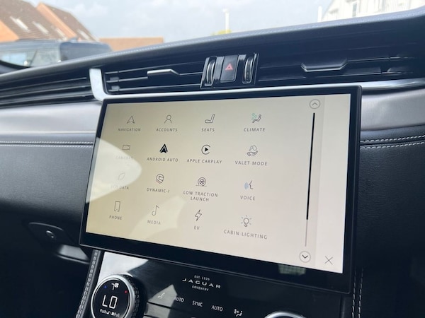 Used Jaguar F-Pace 2023 for sale - 76132195: Photo 19