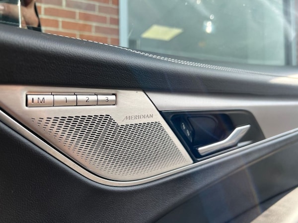 Used Jaguar F-Pace 2023 for sale - 76132195: Photo 23