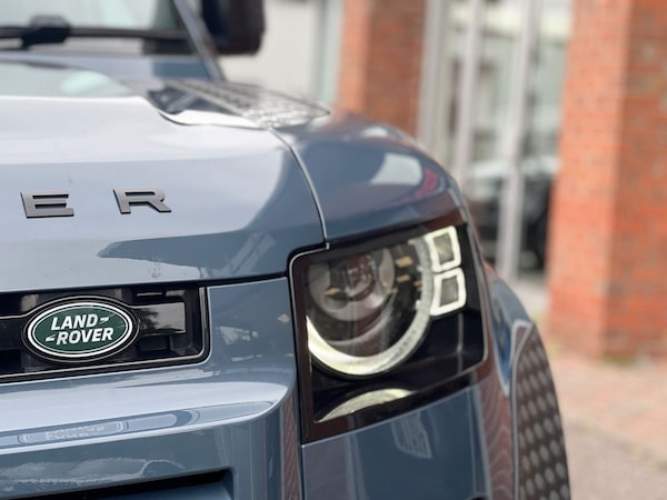 Used Land Rover Defender 2023 for sale - 76081244: Photo 25