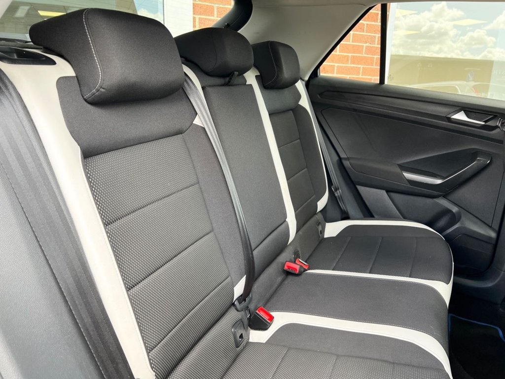 Used Volkswagen T-Roc 2018 for sale - 78110237: Photo 11