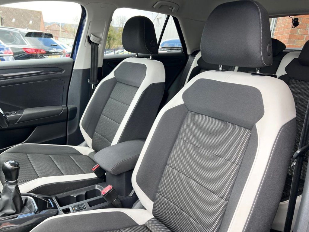 Used Volkswagen T-Roc 2018 for sale - 78110237: Photo 12