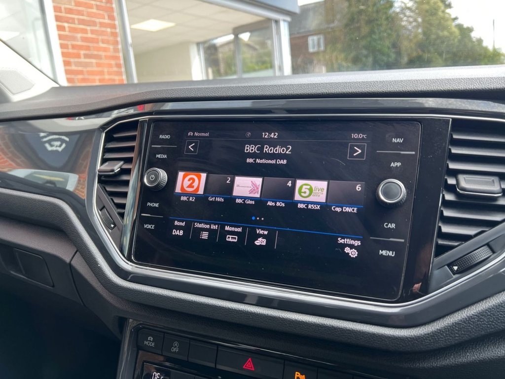 Used Volkswagen T-Roc 2018 for sale - 78110237: Photo 17