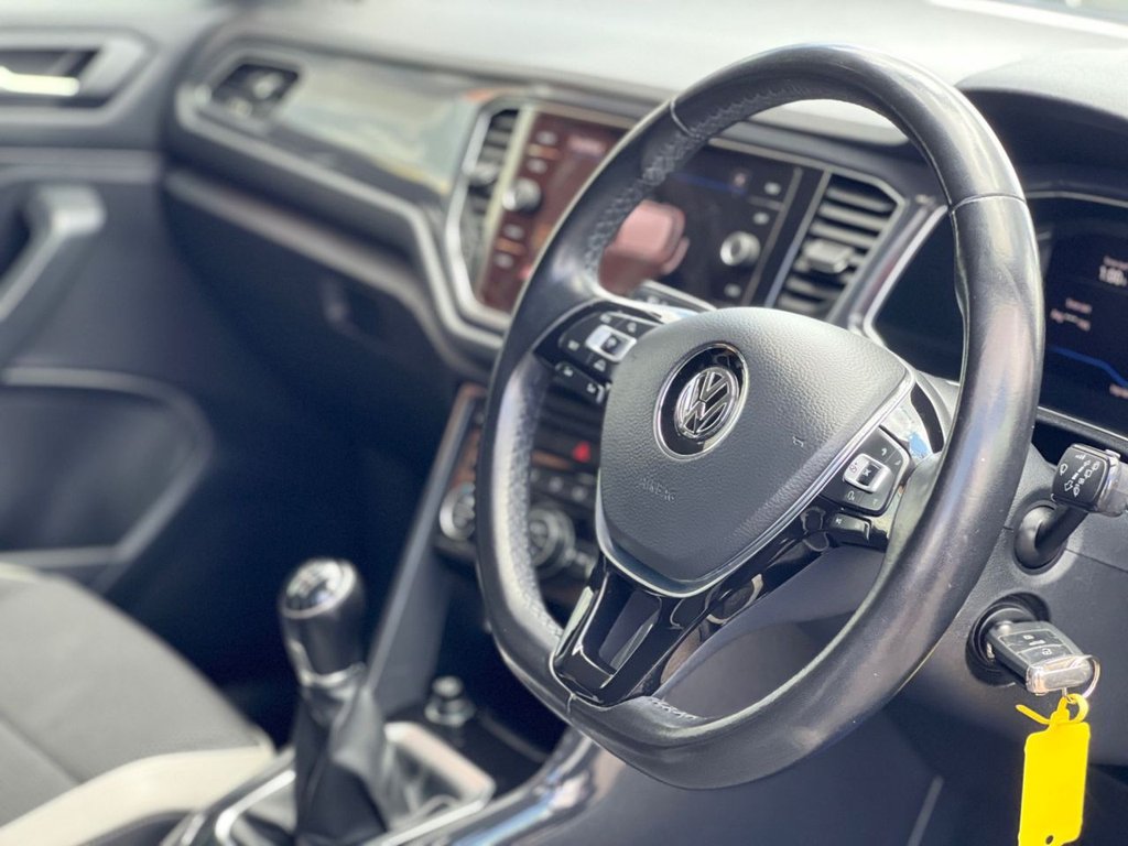 Used Volkswagen T-Roc 2018 for sale - 78110237: Photo 9