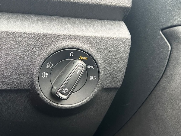 Used Volkswagen T-Roc 2021 for sale - 76081014: Photo 28