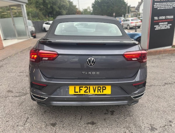 Used Volkswagen T-Roc 2021 for sale - 76081014: Photo 8