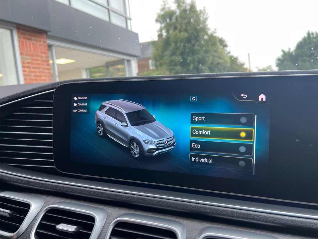 Used Mercedes-Benz GLE 2019 for sale - 76582017: Photo 24