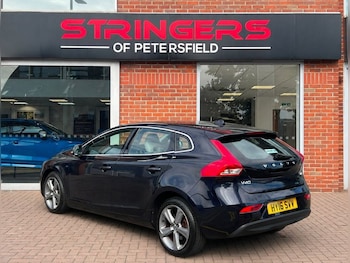 Used Volvo V40 2016 for sale - 79587495: Photo
