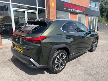 Used Lexus UX 2019 for sale - 79129410: Photo