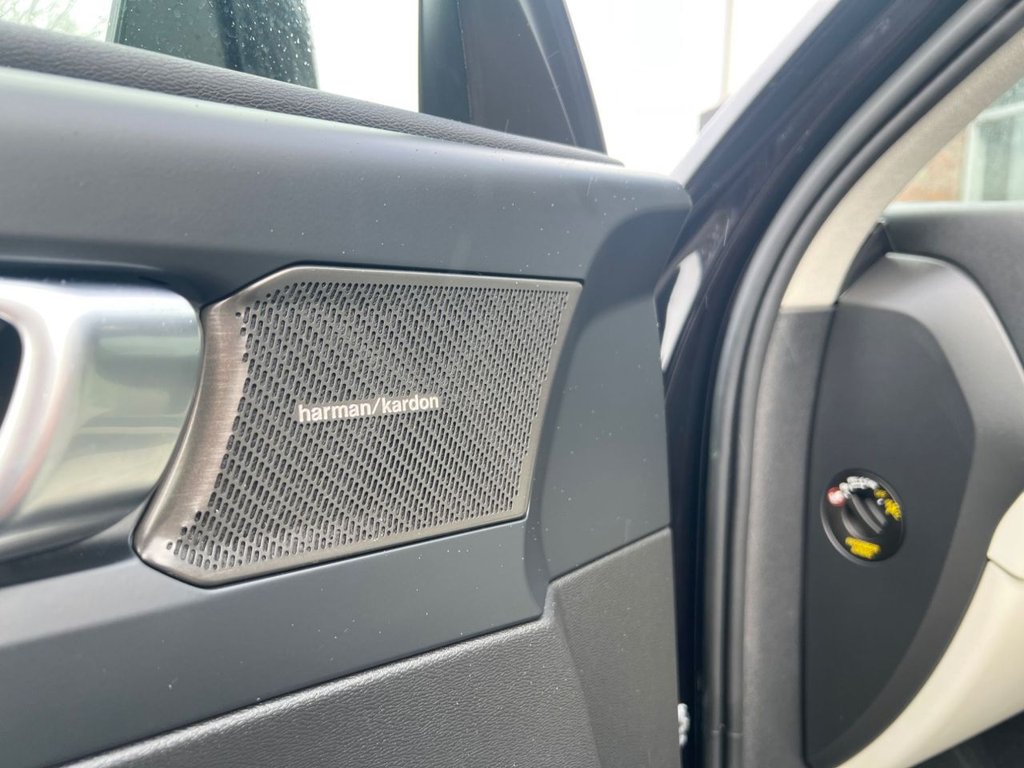 Used Volvo XC40 2023 for sale - 77583285: Photo 23