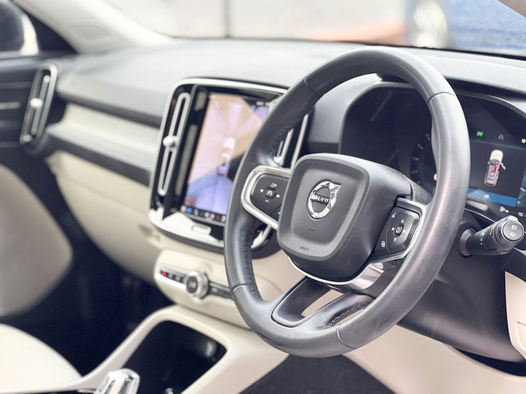 Used Volvo XC40 2023 for sale - 77583285: Photo 9