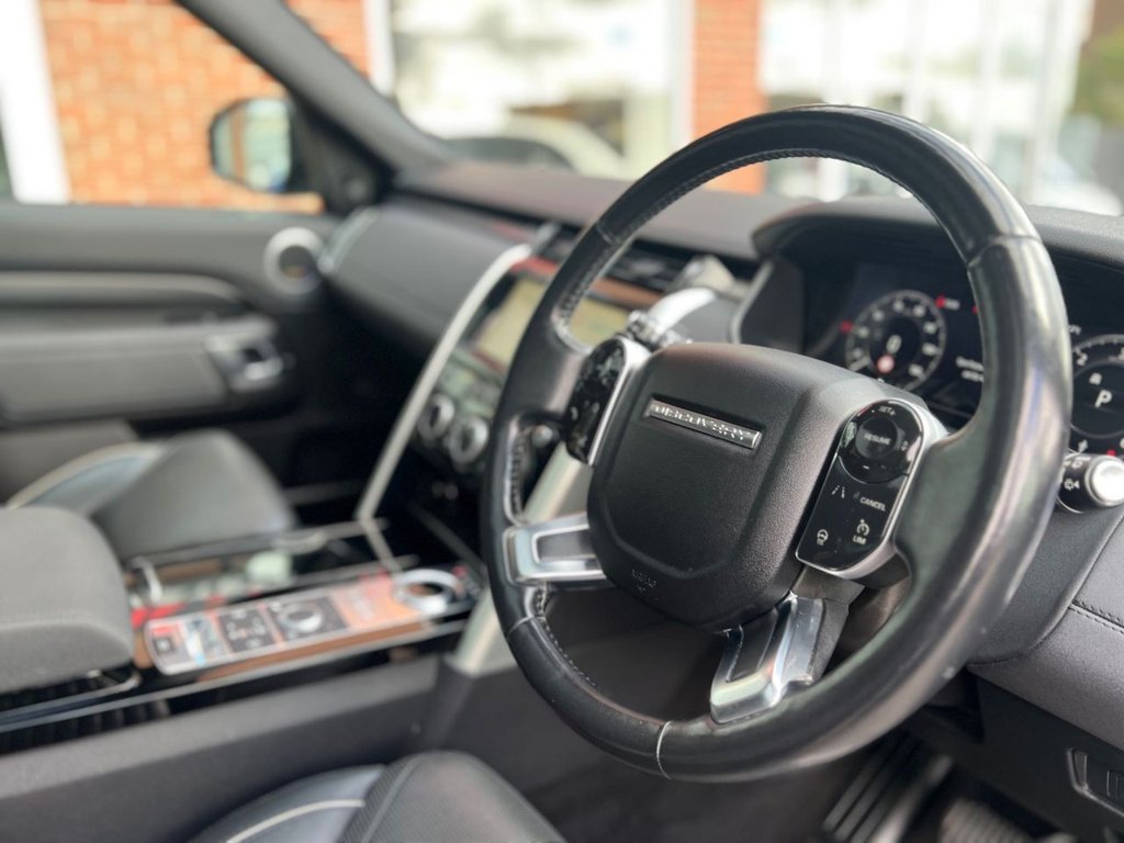 Used Land Rover Discovery 2019 for sale - 76768003: Photo 11