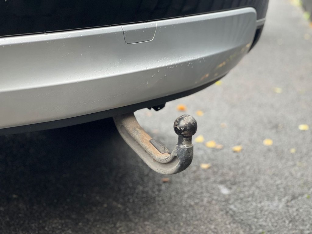 Used Land Rover Discovery 2019 for sale - 76768003: Photo 30