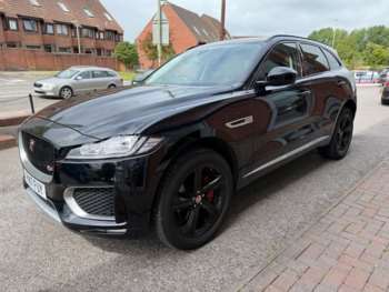 Used Jaguar F-Pace 2017 for sale - 74917007: Photo