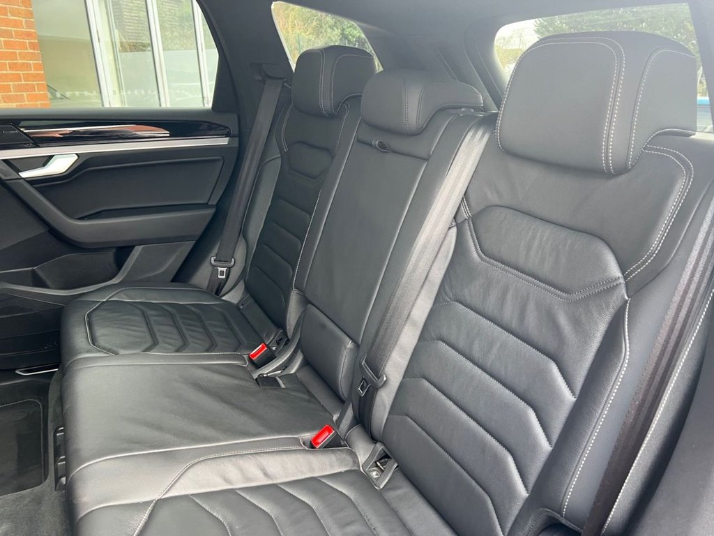 Used Volkswagen Touareg 2023 for sale - 77820538: Photo 8