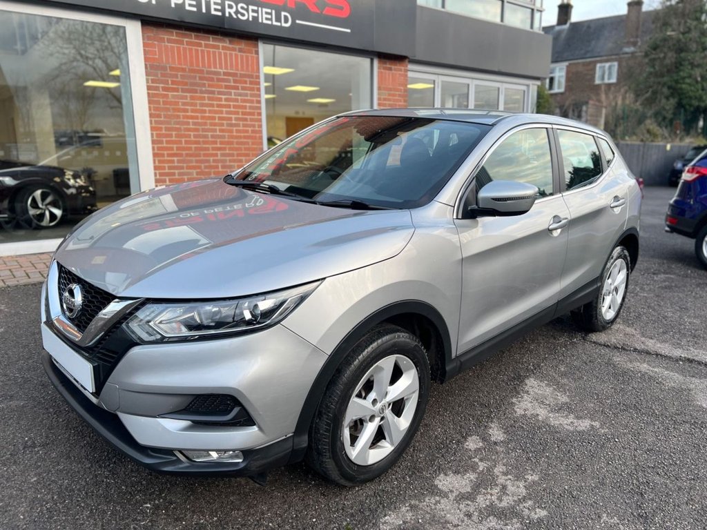 Used Nissan Qashqai 2018 for sale - 77080589: Photo 4
