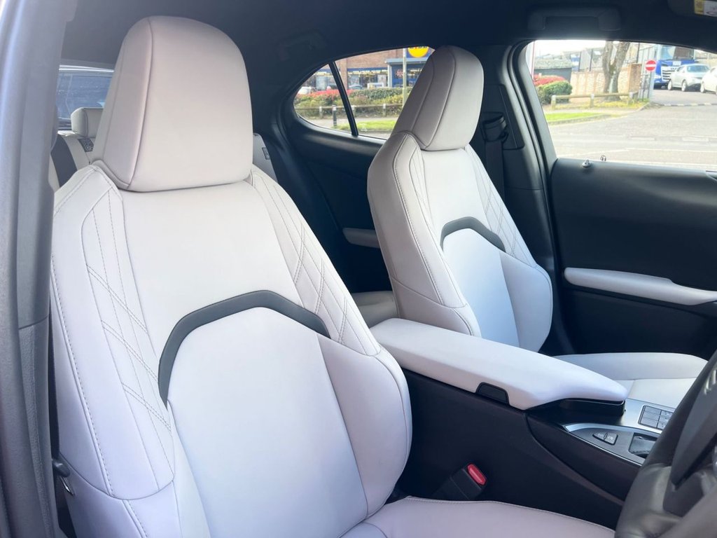 Used Lexus UX 2023 for sale - 78030385: Photo 10