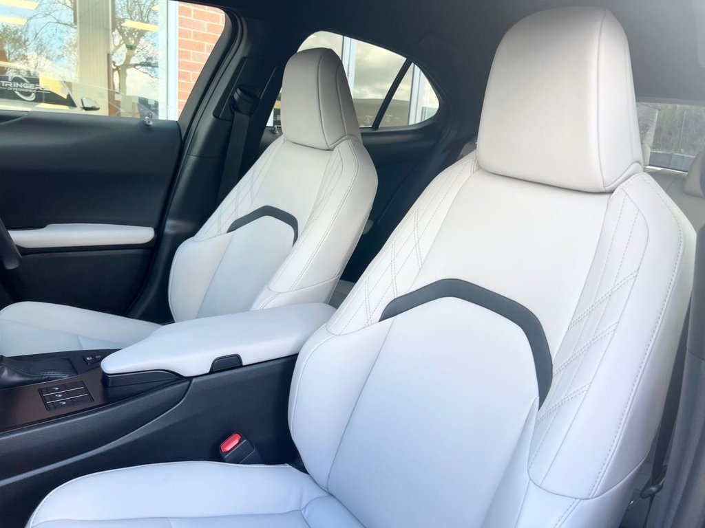 Used Lexus UX 2023 for sale - 78030385: Photo 12