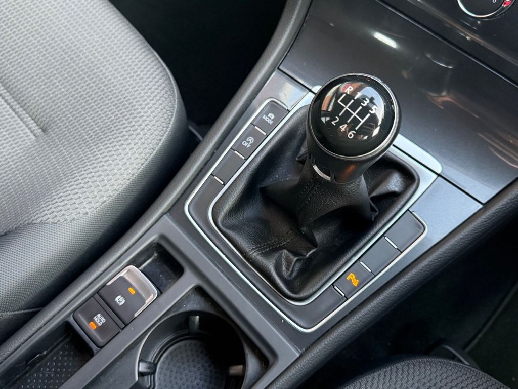 Used Volkswagen Golf 2018 for sale - 77342014: Photo 22