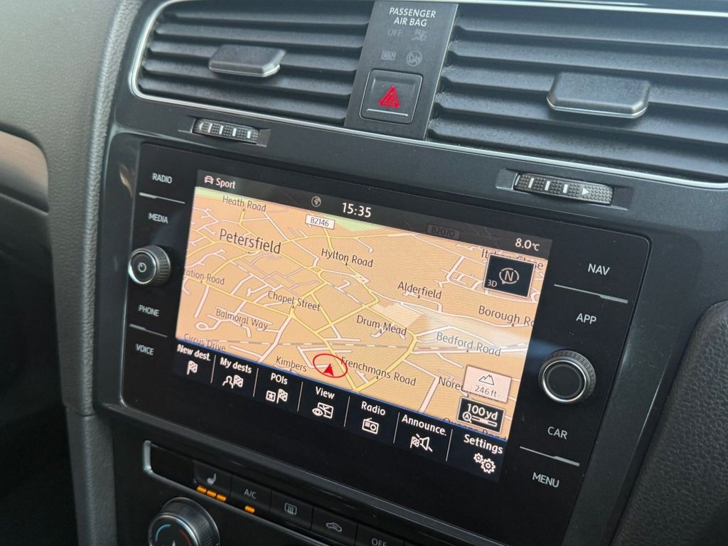 Used Volkswagen Golf 2018 for sale - 77342014: Photo 25