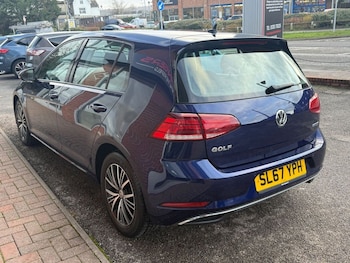 Used Volkswagen Golf 2018 for sale - 77342014: Photo