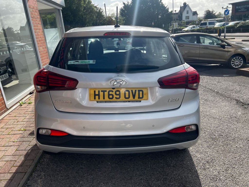 Used Hyundai i20 2019 for sale - 76148065: Photo 8