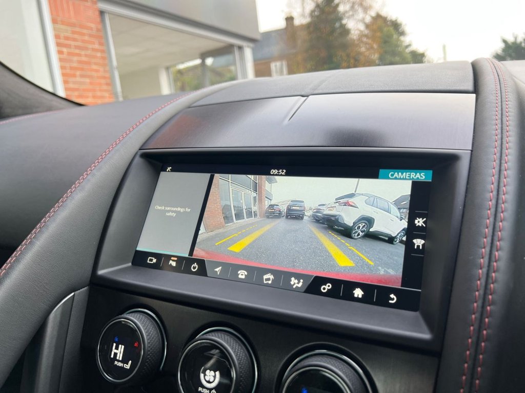 Used Jaguar F-Type 2019 for sale - 76618026: Photo 18