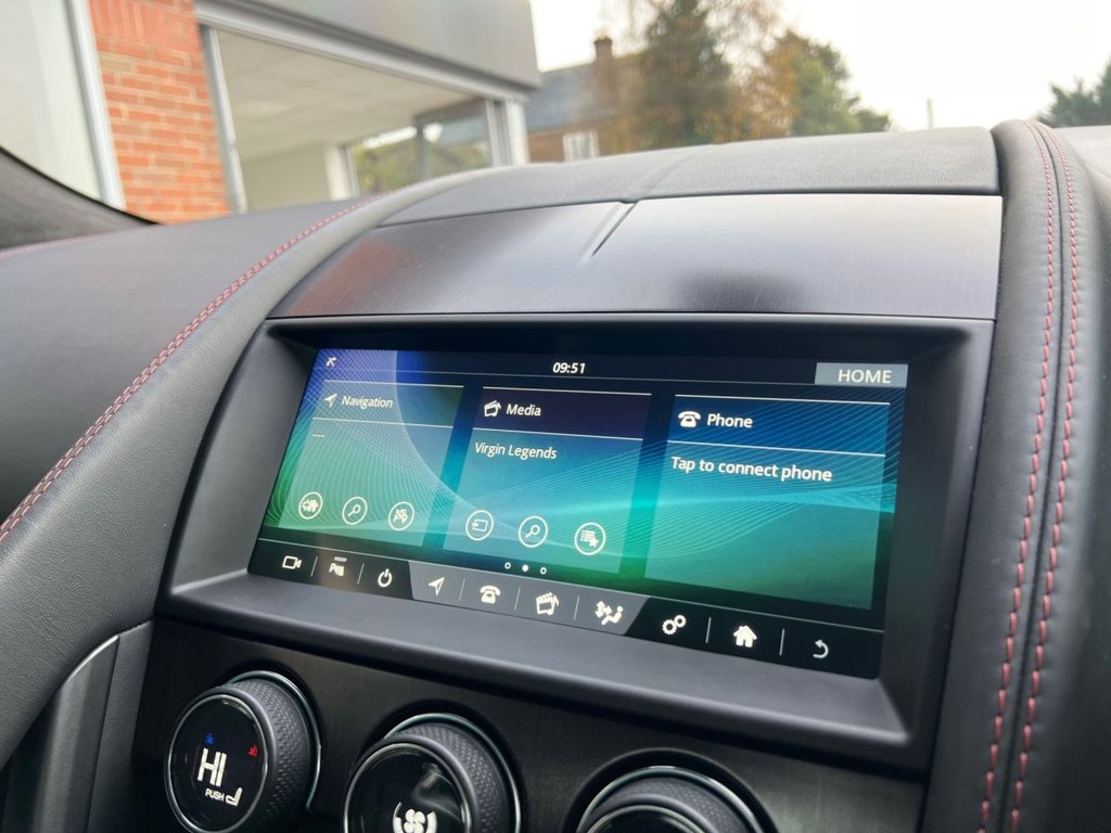 Used Jaguar F-Type 2019 for sale - 76618026: Photo 19