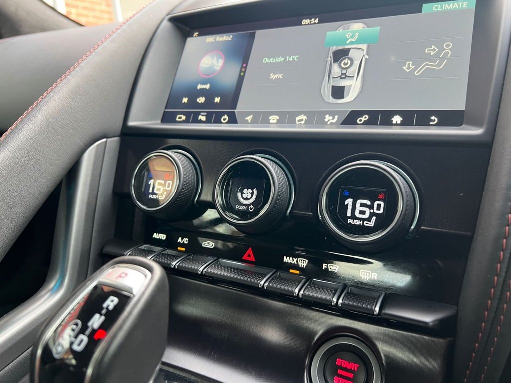 Used Jaguar F-Type 2019 for sale - 76618026: Photo 24