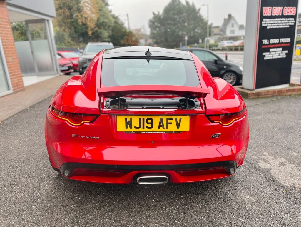 Used Jaguar F-Type 2019 for sale - 76618026: Photo 7