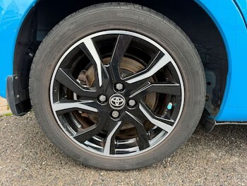 Used Toyota Yaris 2019 for sale - 77250364: Photo