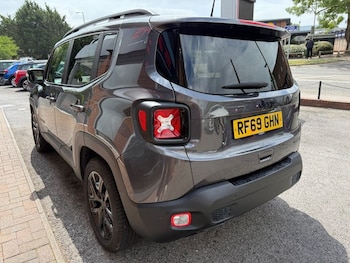 Used Jeep Renegade 2020 for sale - 75347388: Photo