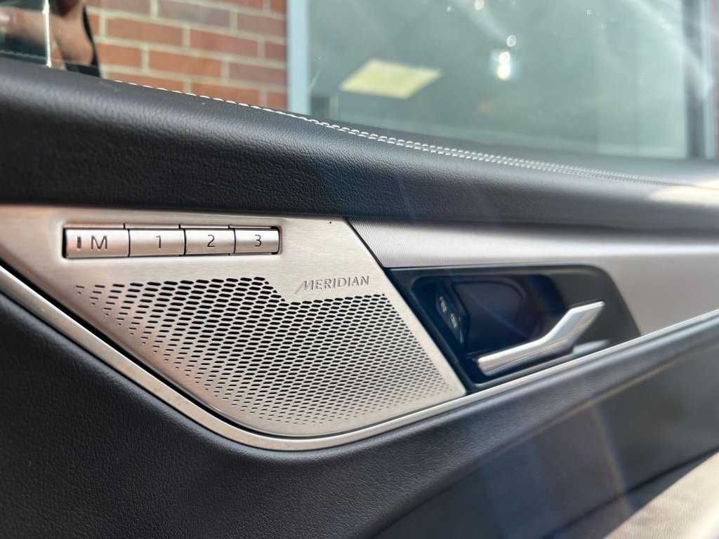 Used Jaguar F-Pace 2023 for sale - 77121813: Photo 11